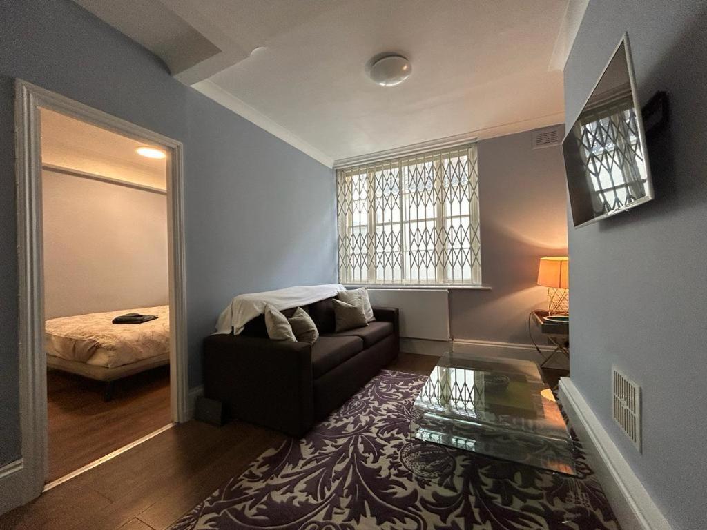 Bayswater Terraced 1 Bed New Apartment Ot London Eksteriør billede